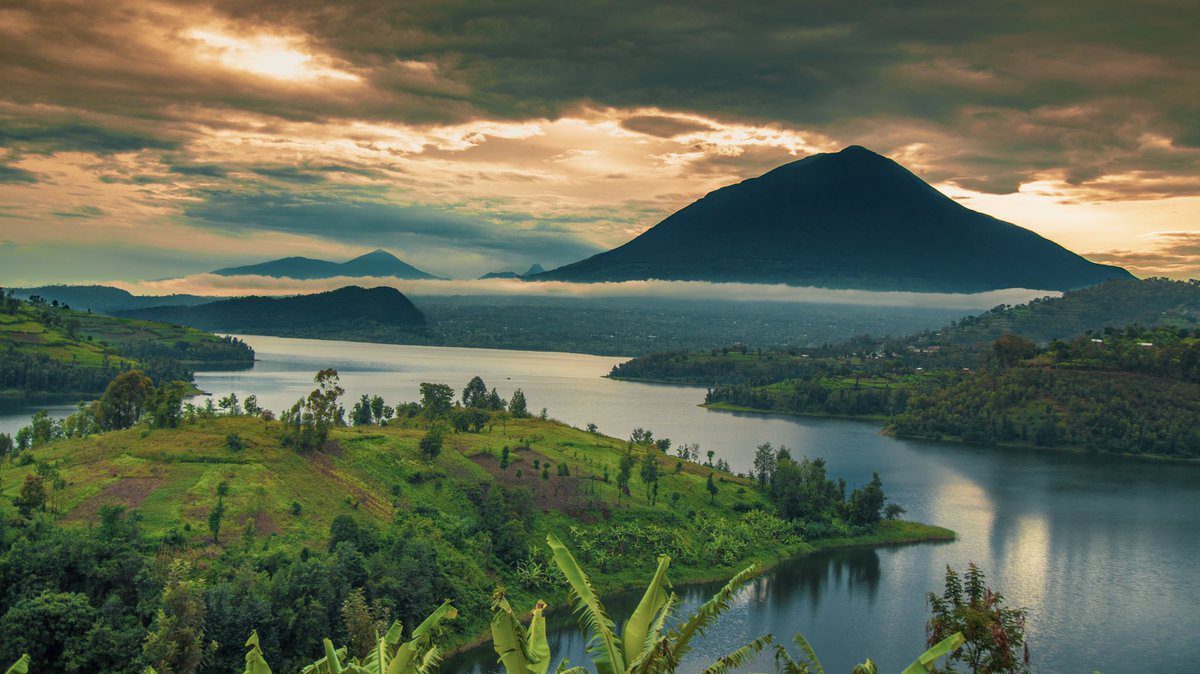 Mount Rwanda Location of Volcanoes National Park in Rwanda Guide